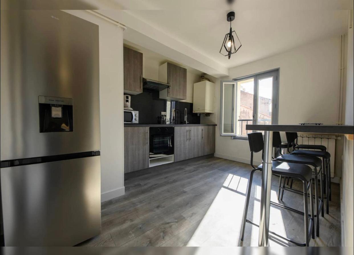 בזייה 8 Aout 3-Spacieux Appartement 3 Chambres - Allee Paul Riquet - Wifi - Tv Connecte מראה חיצוני תמונה