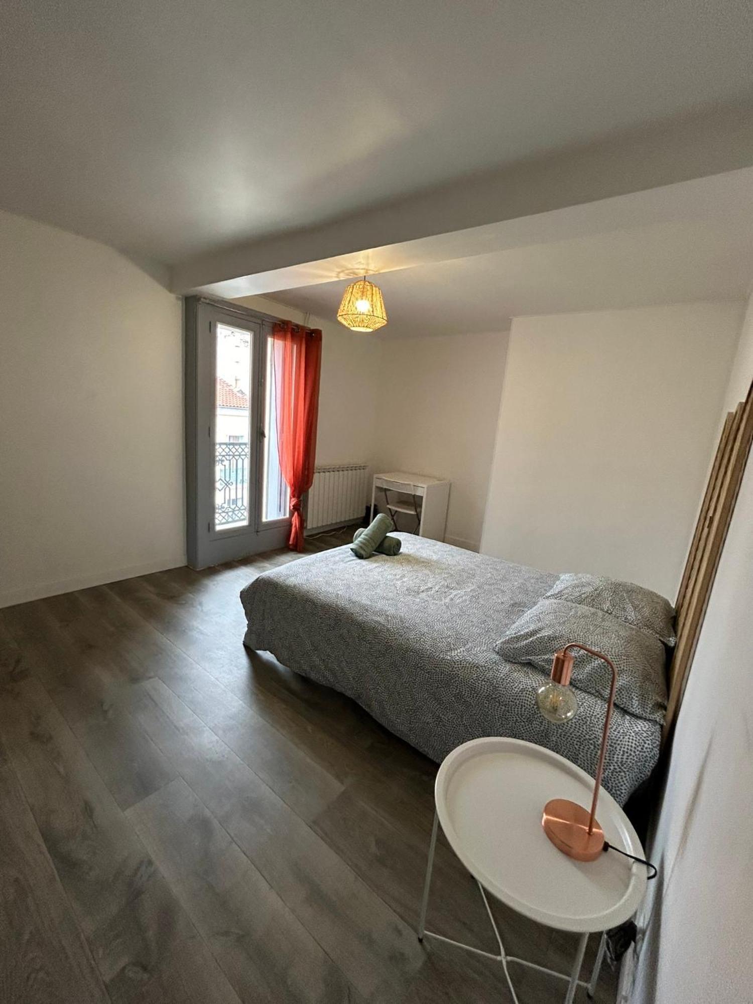 בזייה 8 Aout 3-Spacieux Appartement 3 Chambres - Allee Paul Riquet - Wifi - Tv Connecte מראה חיצוני תמונה